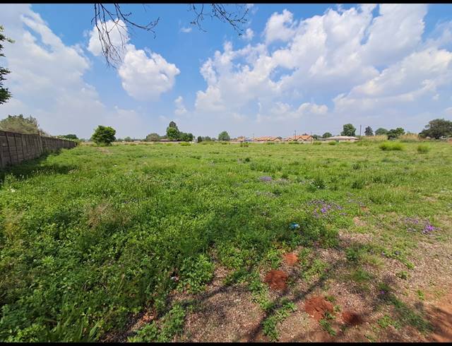 16,166M² VACANT LAND TO LET IN KOOKRUS